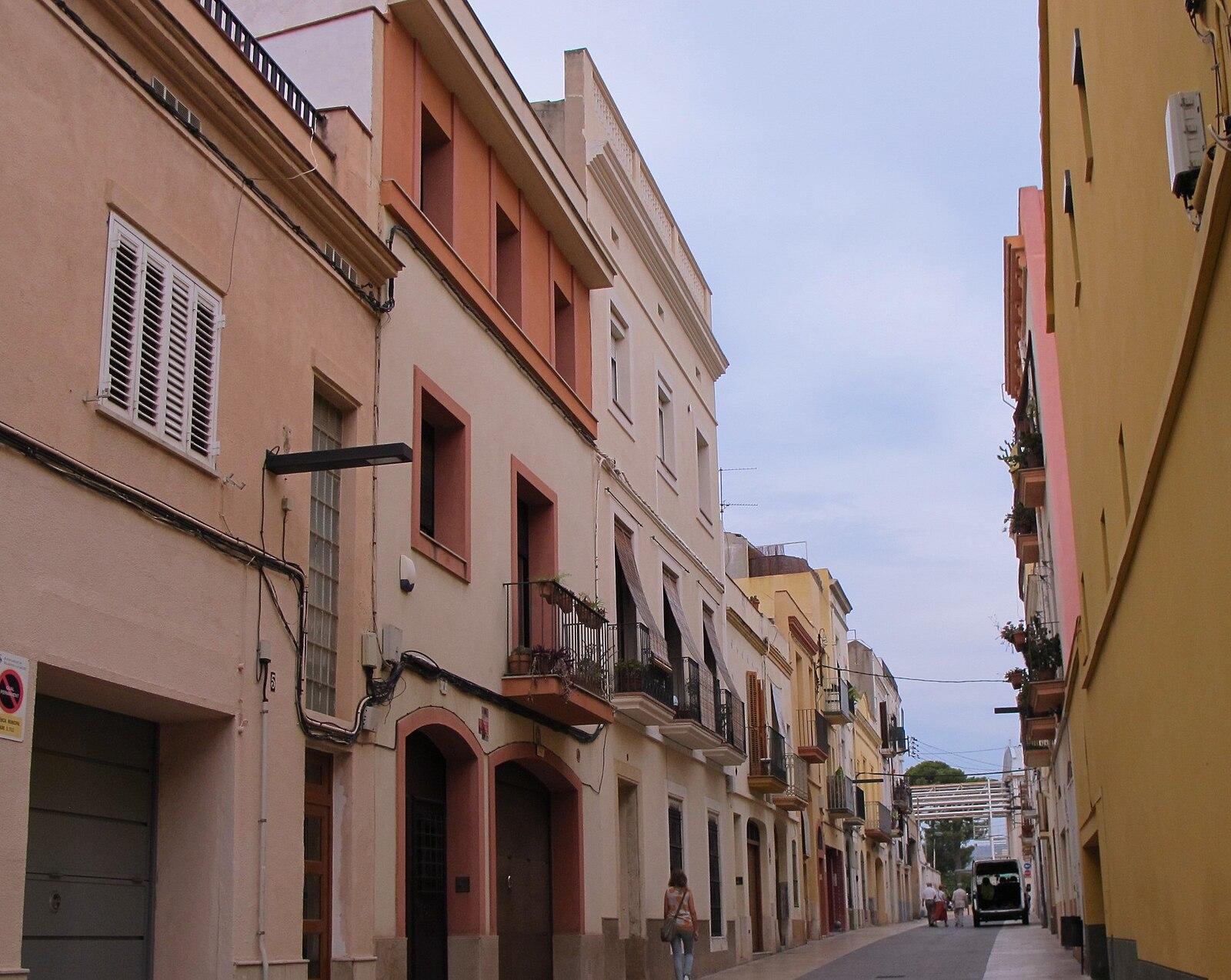 EIXAMPLE CENTRAL Carrer dels Horts (1)
