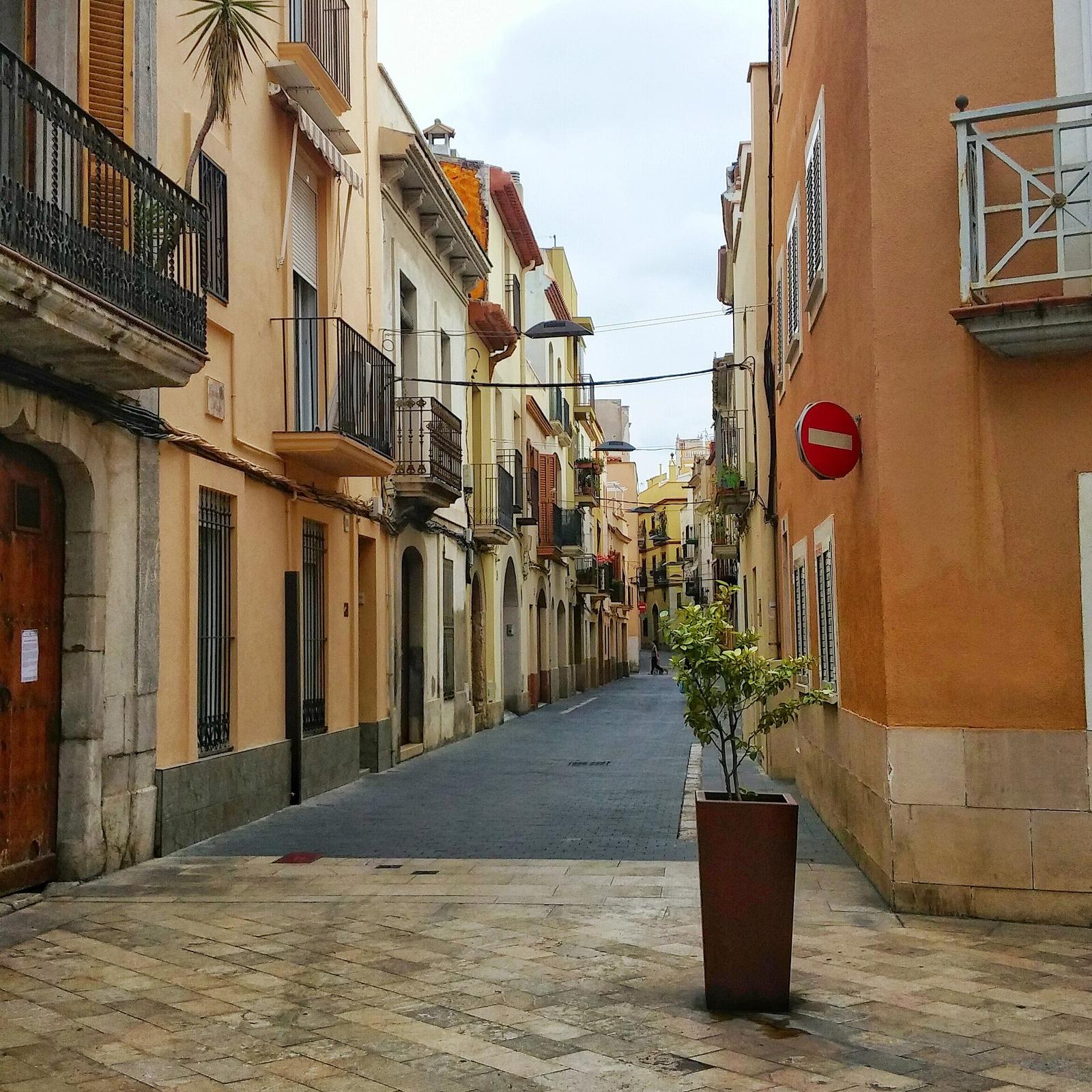 Community Safety in Eixample: Decisions Ahead Amid Growing Concerns