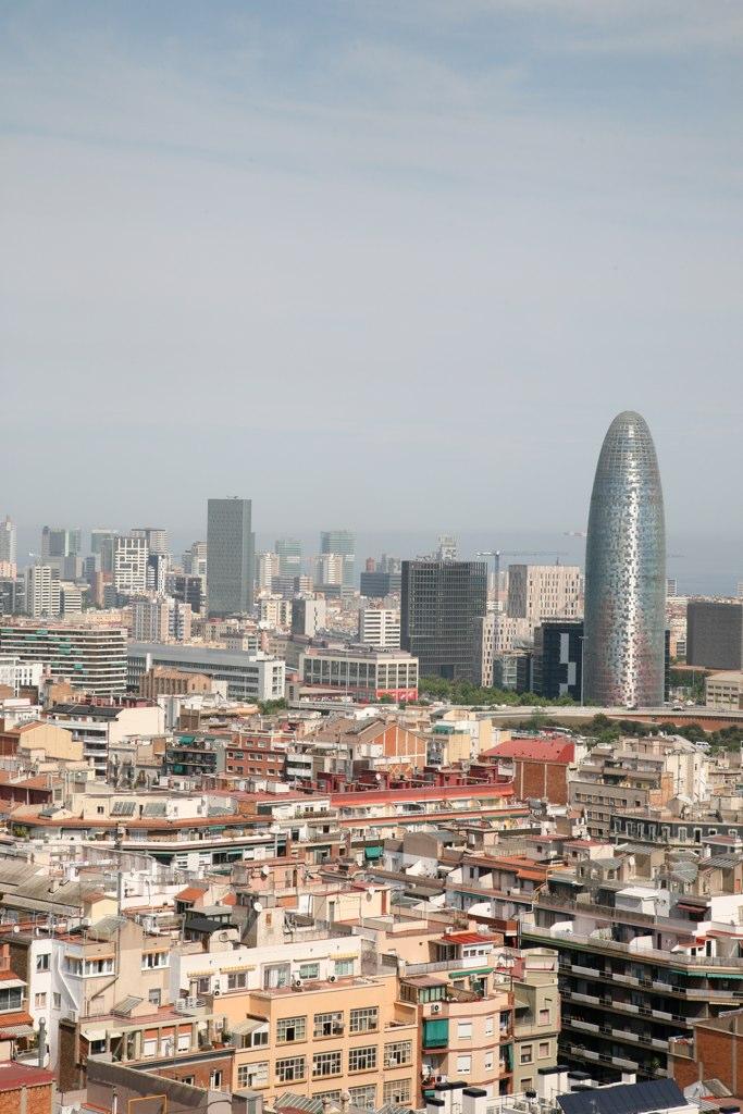 Eixample Property Prices Hit €6,363/m²: What Buyers Should Know Now