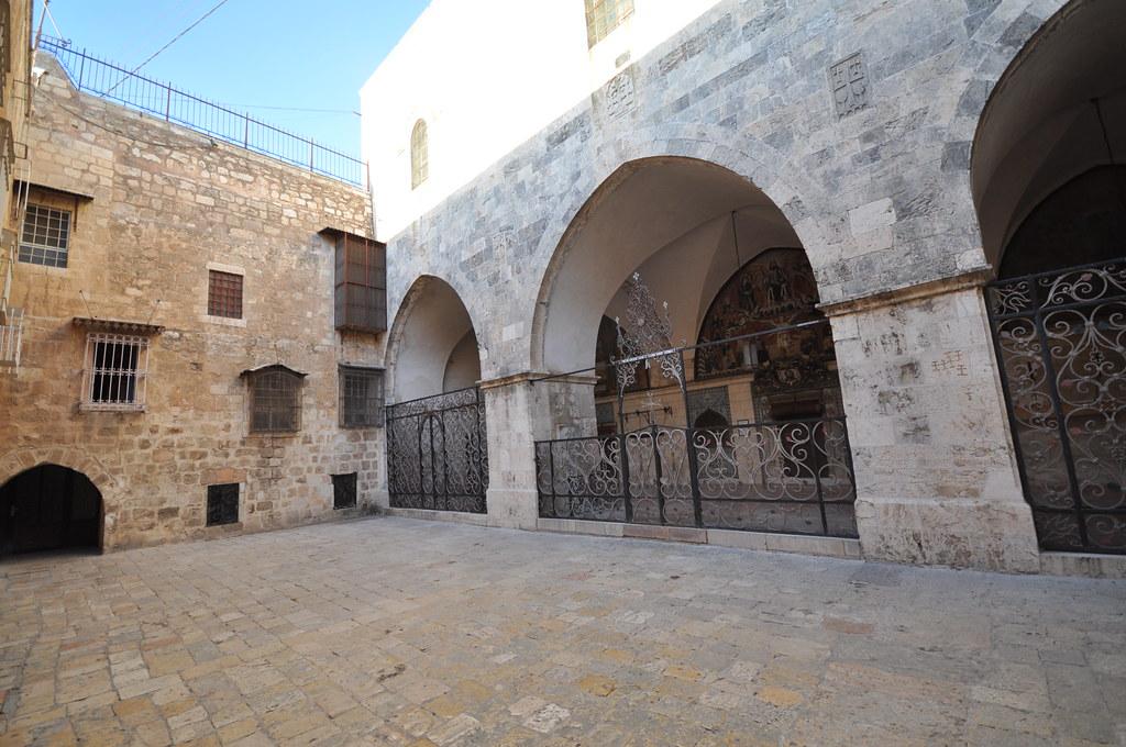 Gothic Quarter's Digital Image Replacement: What Happens Next and the Key Decisions Ahead